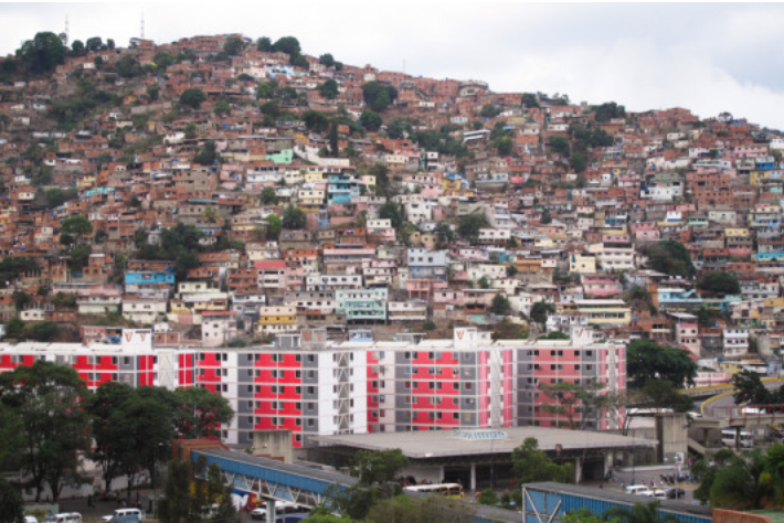 Venezuela’s Two Scarcities: A View from Antímano<span class="wtr-time-wrap after-title"><span class="wtr-time-number">6</span> min read</span>